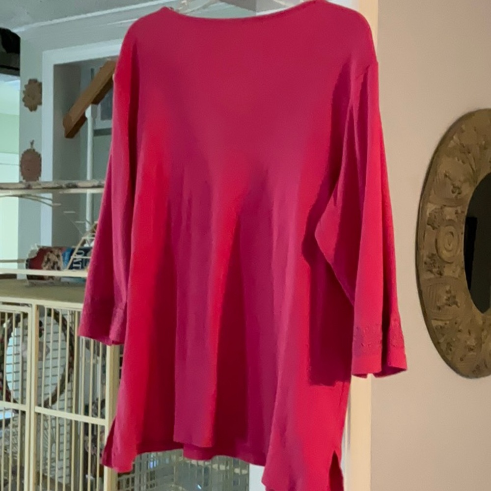 D & Co Pullover - Picture 3 of 7